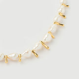 "Baroque" Yellow Gold Bracelet with Natural Pearl