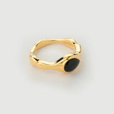 "Lima" Yellow Gold Ring with Natural Black Onyx